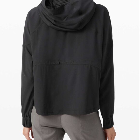 Lululemon All Day Breeze Pullover Hoodie, Size 8, Pre-Owned-Excellent Condition - Picture 2 of 9